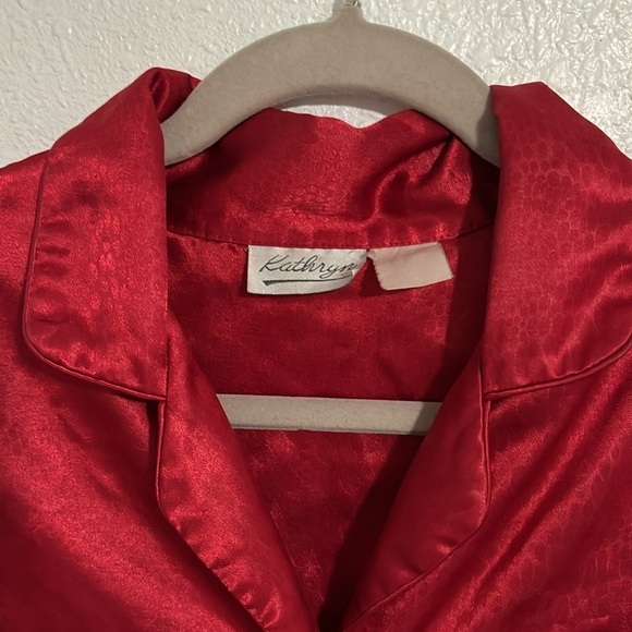 KATHRYN Bright red robe with flannel lining inside in size S Bathrobe - Picture 3 of 7